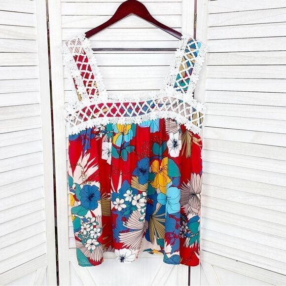 See and Be Seen Floral Crochet Neck Sleeveless Tank Top Red Multi Medium - Picture 6 of 11